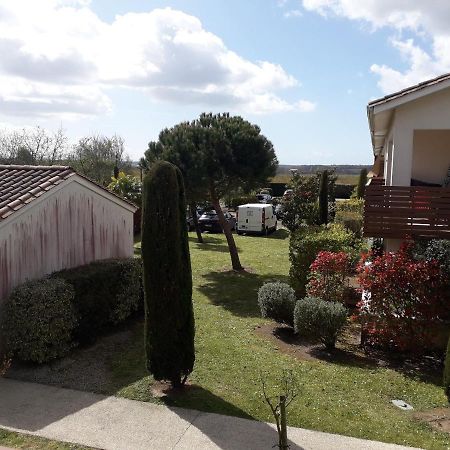 Bel Appartement En Residence Avec Parking Prive Arvert Kültér fotó