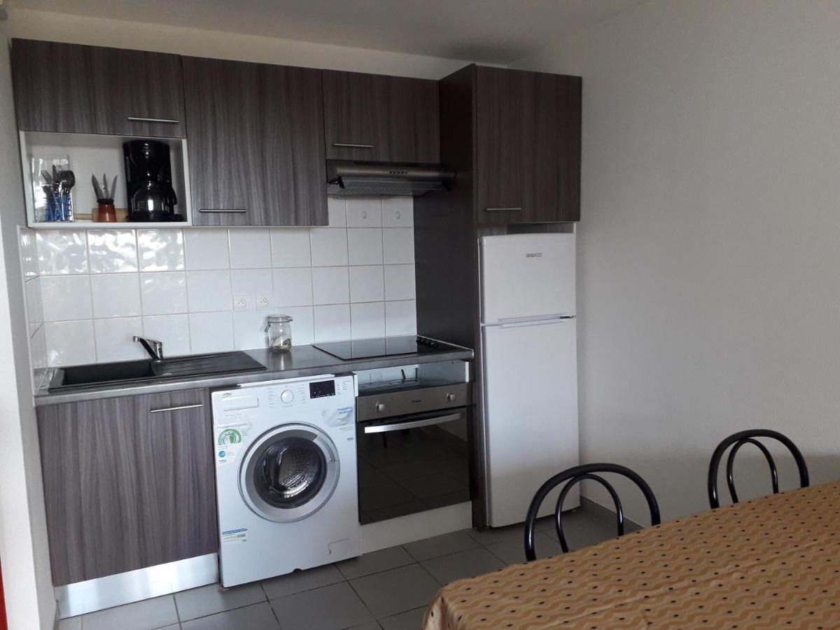 Bel Appartement En Residence Avec Parking Prive Arvert Kültér fotó